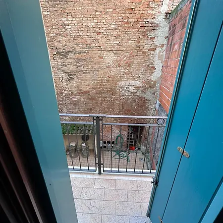 Aselli Palace Apartment *